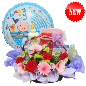 New Born Gift Basket with 18" Foil Balloon 