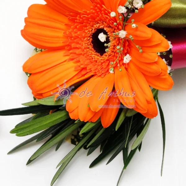 CSG-11-Wrist Corsage Gerbera-DSCN7583-1 CSG-11-Wrist Corsage Gerbera-DSCN7583-1